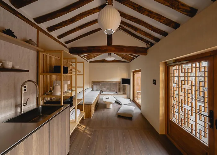 Anon, A Private Hanok By Unwadang Villa Séoul
